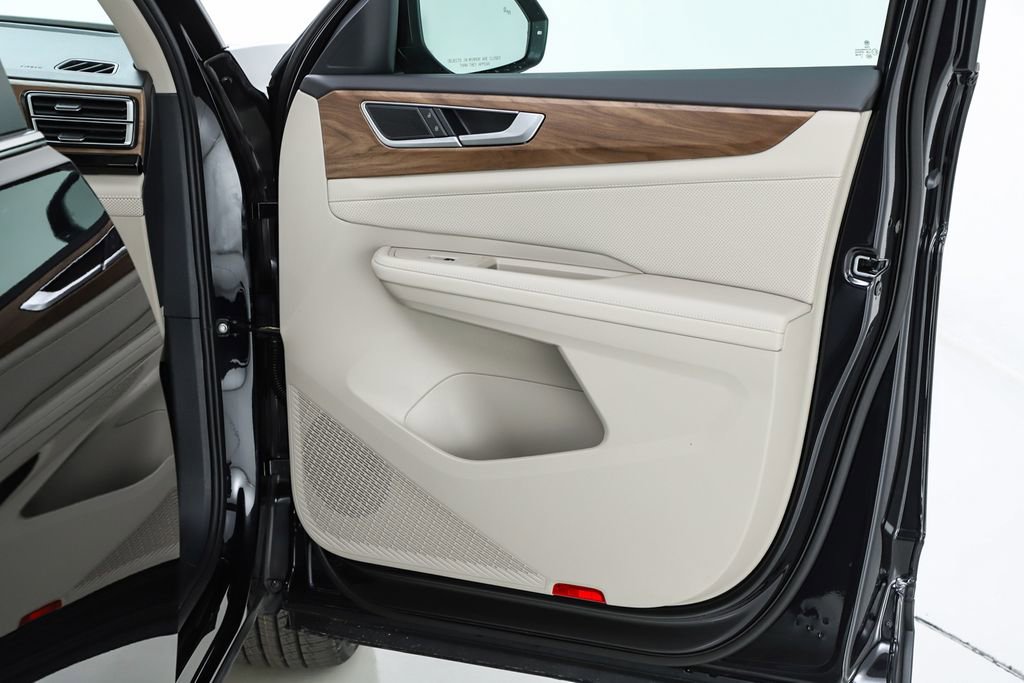 New 2026 Volkswagen Atlas SE image 32