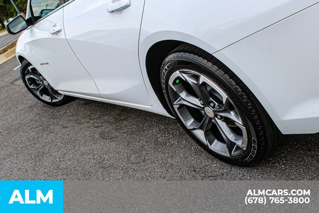 Used 2024 Chevrolet Malibu LT FWD image 14