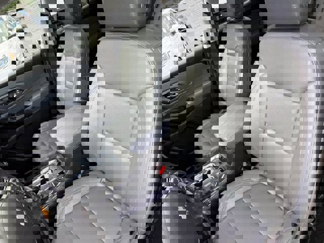 Used 2021 Chevrolet Traverse Premier image 17