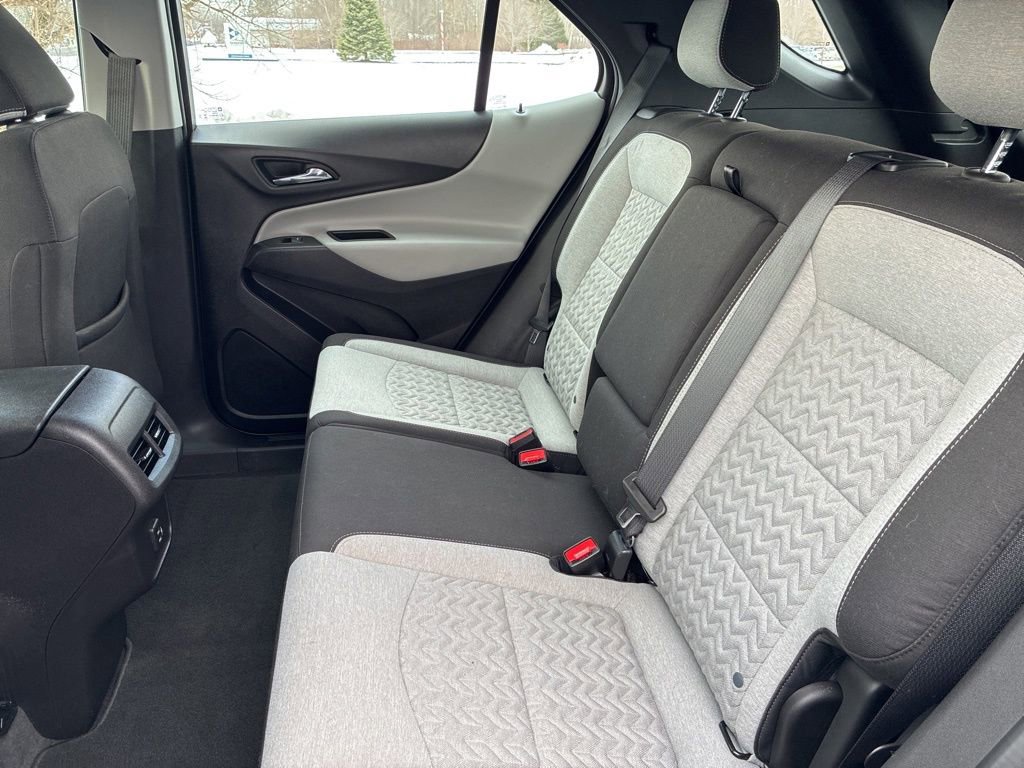 Used 2024 Chevrolet Equinox LS image 25