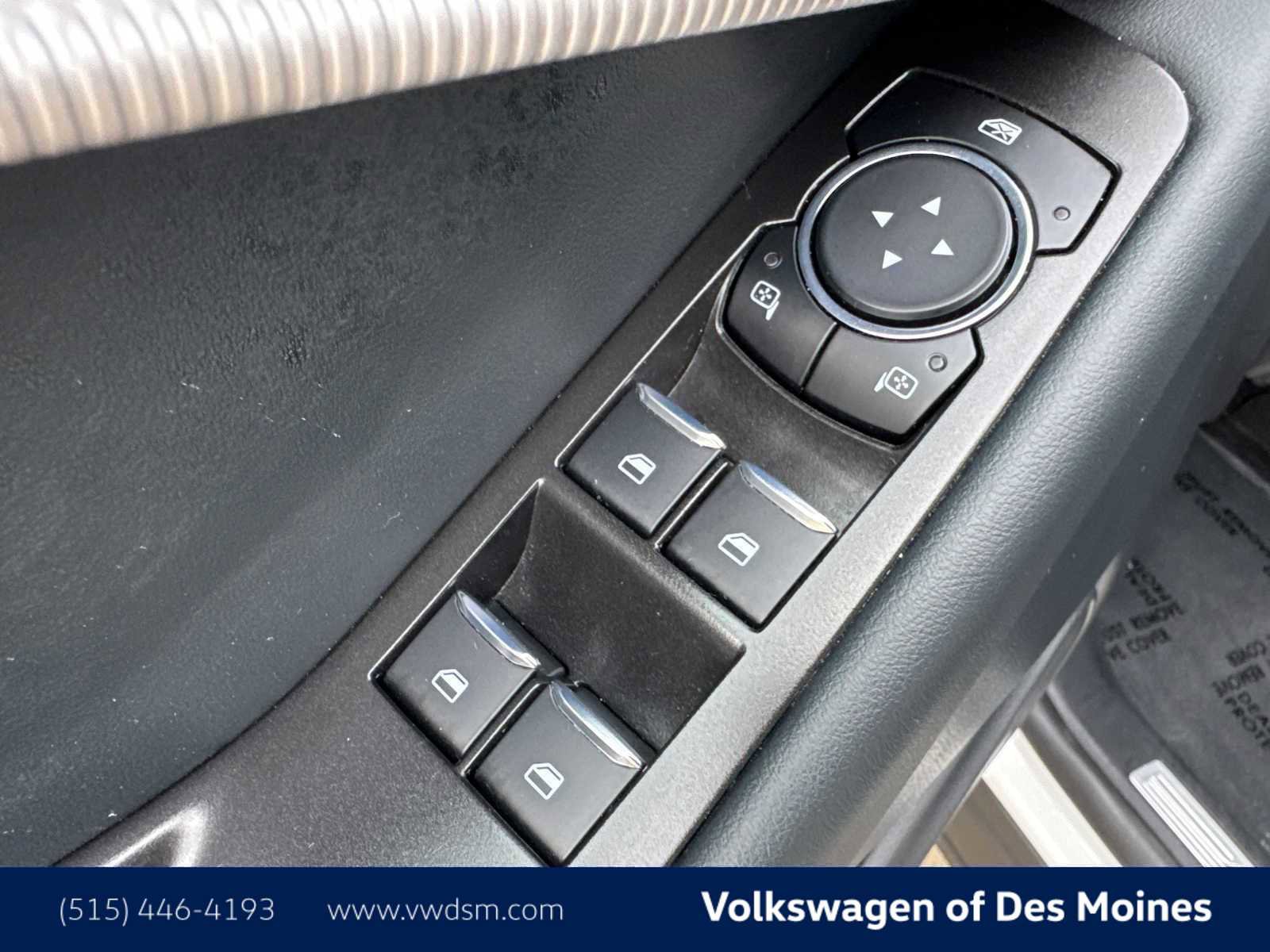 Used 2025 Ford Explorer ST-Line w/ ST-Line Street Pack image 23