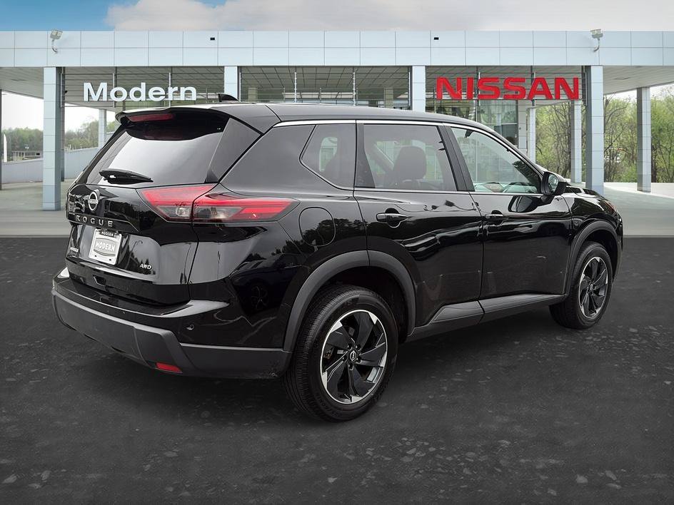 Certified 2025 Nissan Rogue SV AWD/4WD image 5