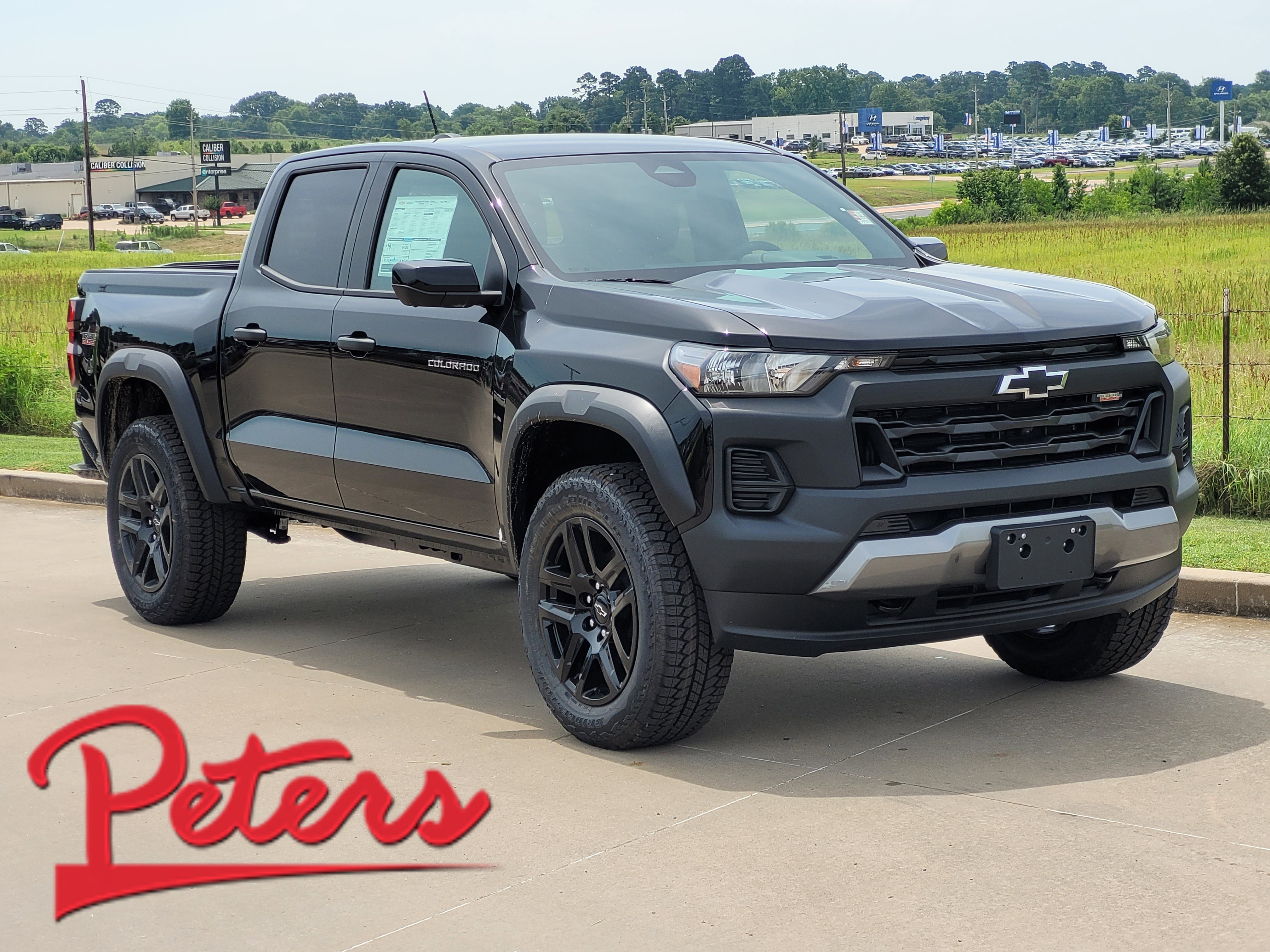 New 2025 Chevrolet Colorado Trail Boss w/ Midnight Edition image 1