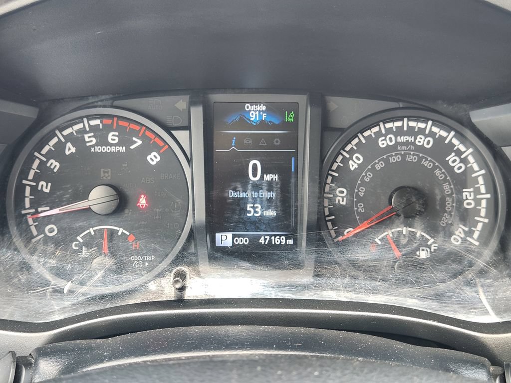 Used 2022 Toyota Tacoma SR RWD image 17