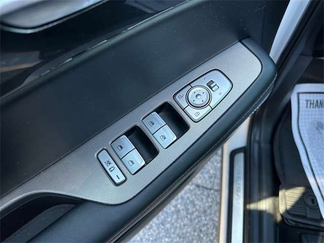 Used 2021 Hyundai Palisade Limited image 19