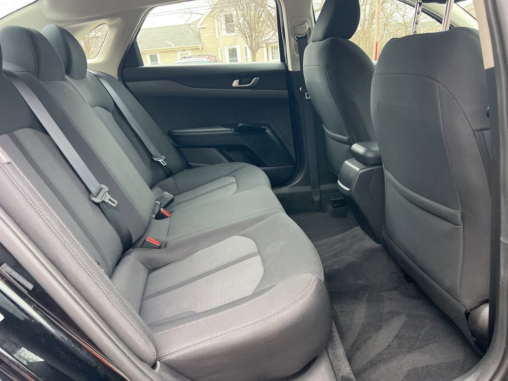 Used 2021 Kia K5 LX image 23