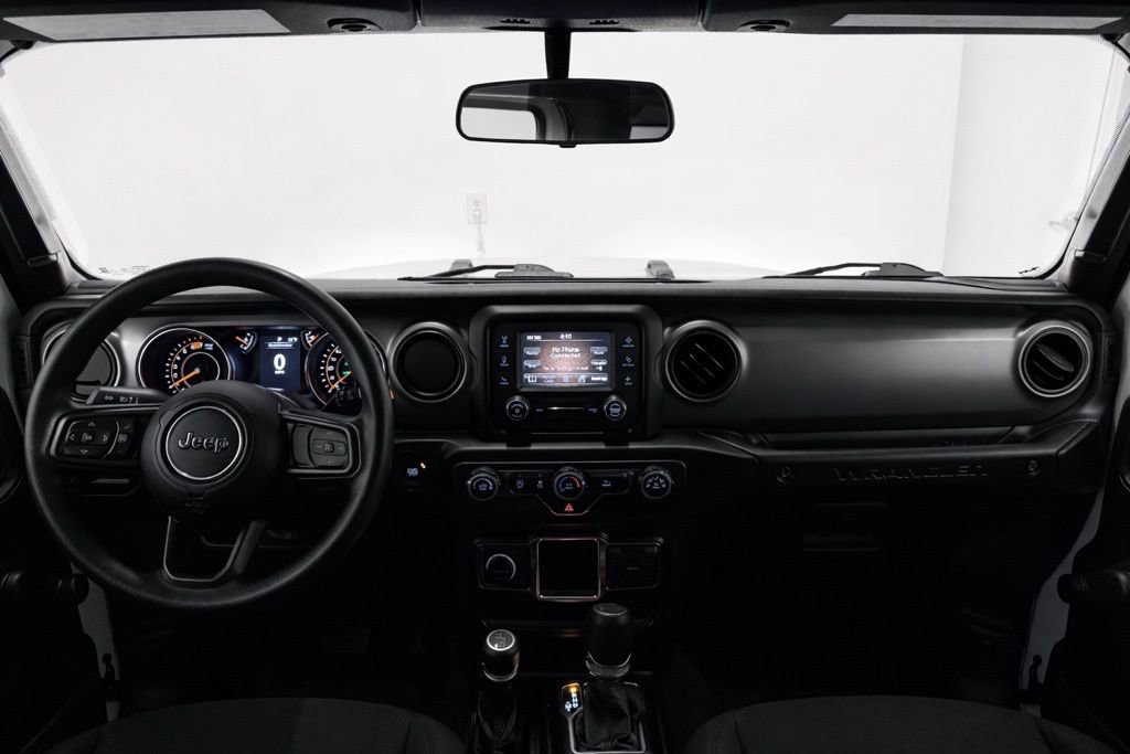 Used 2021 Jeep Wrangler Sport AWD/4WD image 13