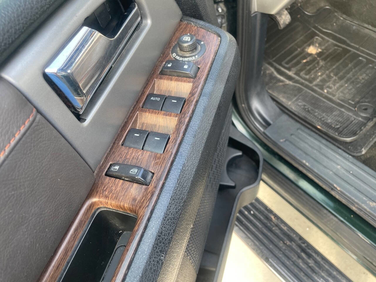Used 2015 Ford Expedition King Ranch AWD/4WD image 18