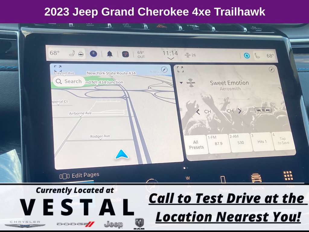 New 2023 Jeep Grand Cherokee Trailhawk w/ Advanced Protech Group II AWD/4WD image 24