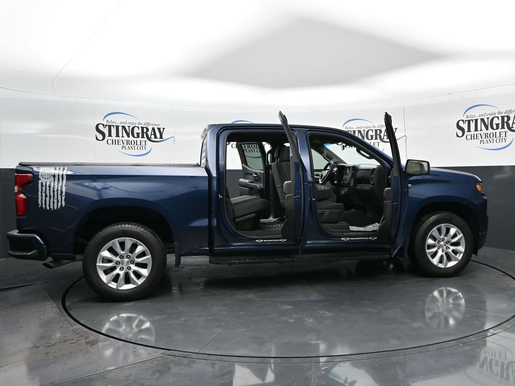 Used 2022 Chevrolet Silverado 1500 Custom w/ LPO, Dark Essentials Package RWD image 27
