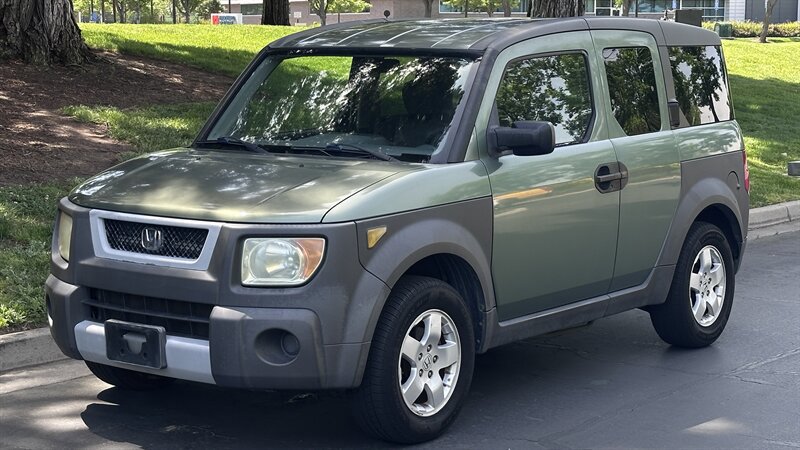 Used 2004 Honda Element EX image 2