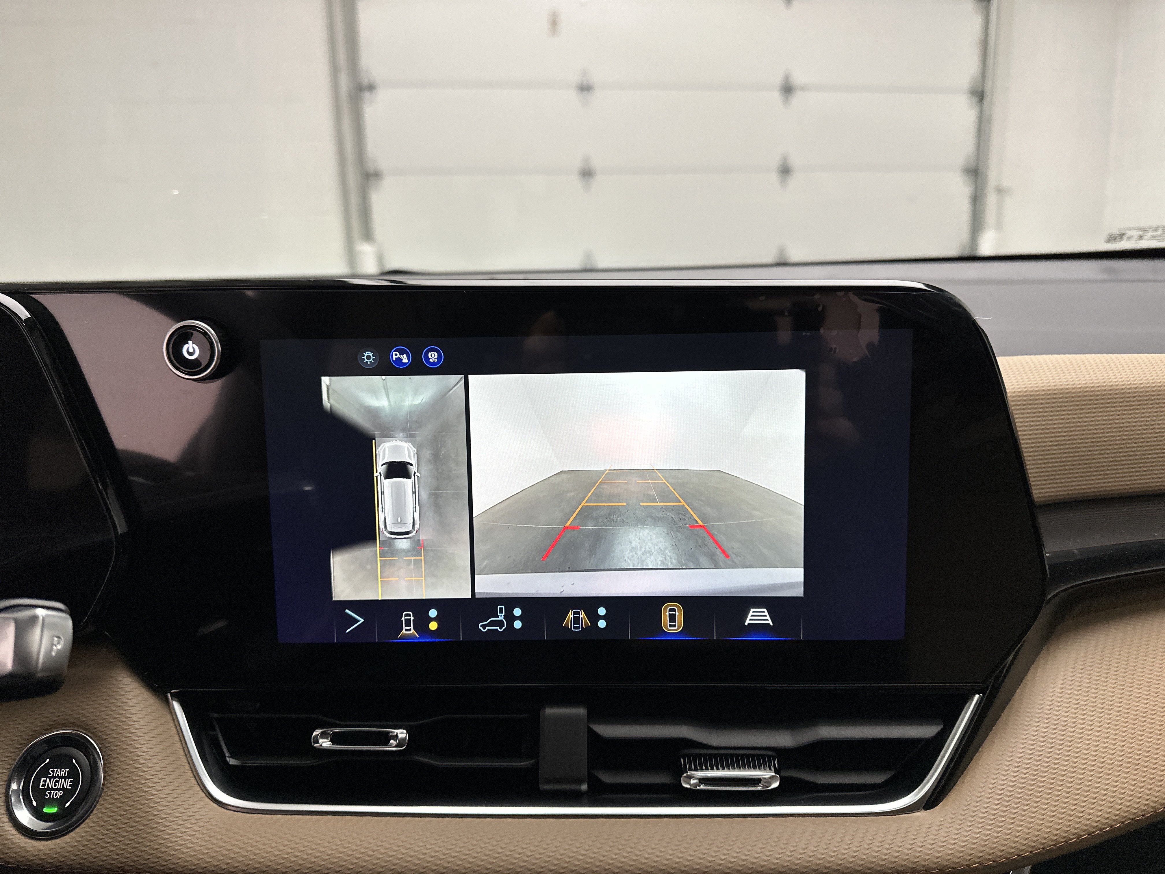 New 2027 Chevrolet Equinox ACTIV w/ Safety and Technology Package AWD/4WD image 35