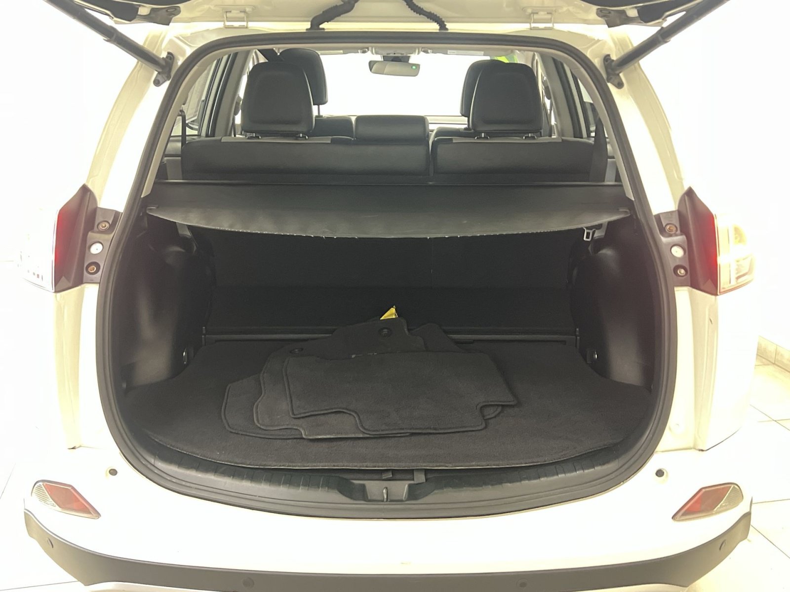 Used 2017 Toyota RAV4 Limited w/ Advanced Technology Package AWD/4WD image 25