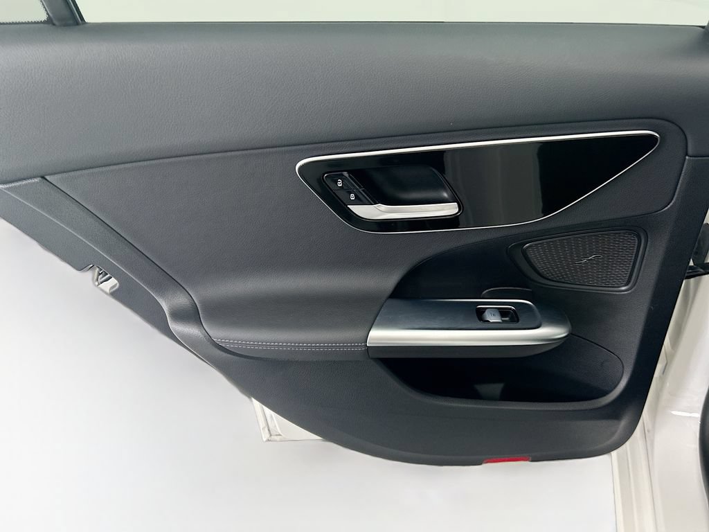 Certified 2025 Mercedes-Benz C 300 Sedan image 24