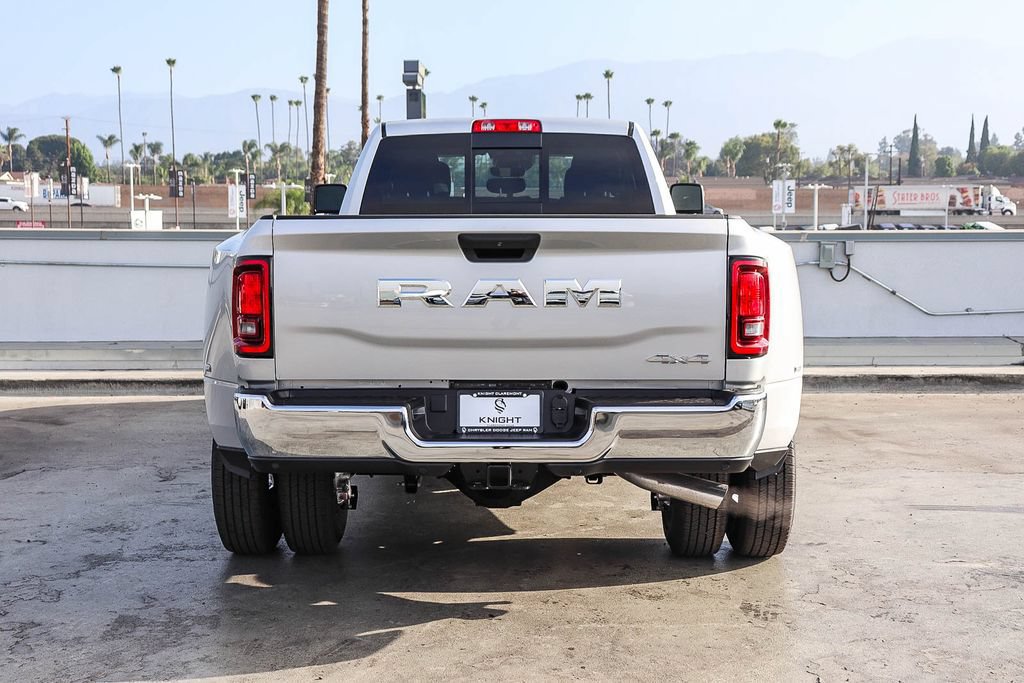 New 2026 RAM 3500 Tradesman AWD/4WD image 8