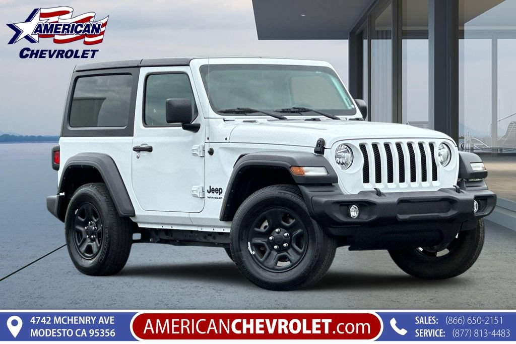 Used 2022 Jeep Wrangler Sport AWD/4WD image 2