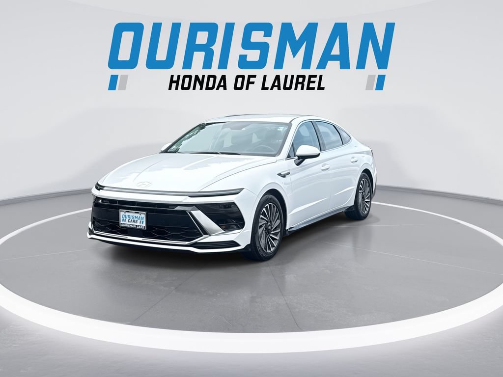 Used 2025 Hyundai Sonata SEL FWD image 4