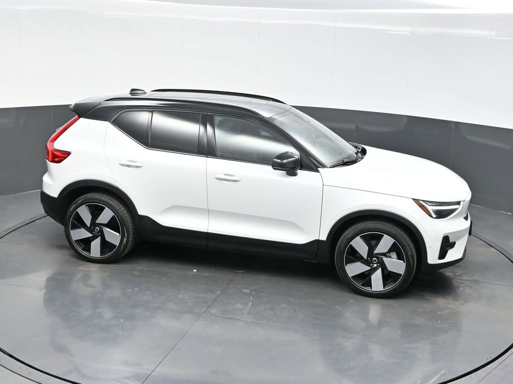 Used 2023 Volvo XC40 Recharge Ultimate w/ Protection Package Premier image 25