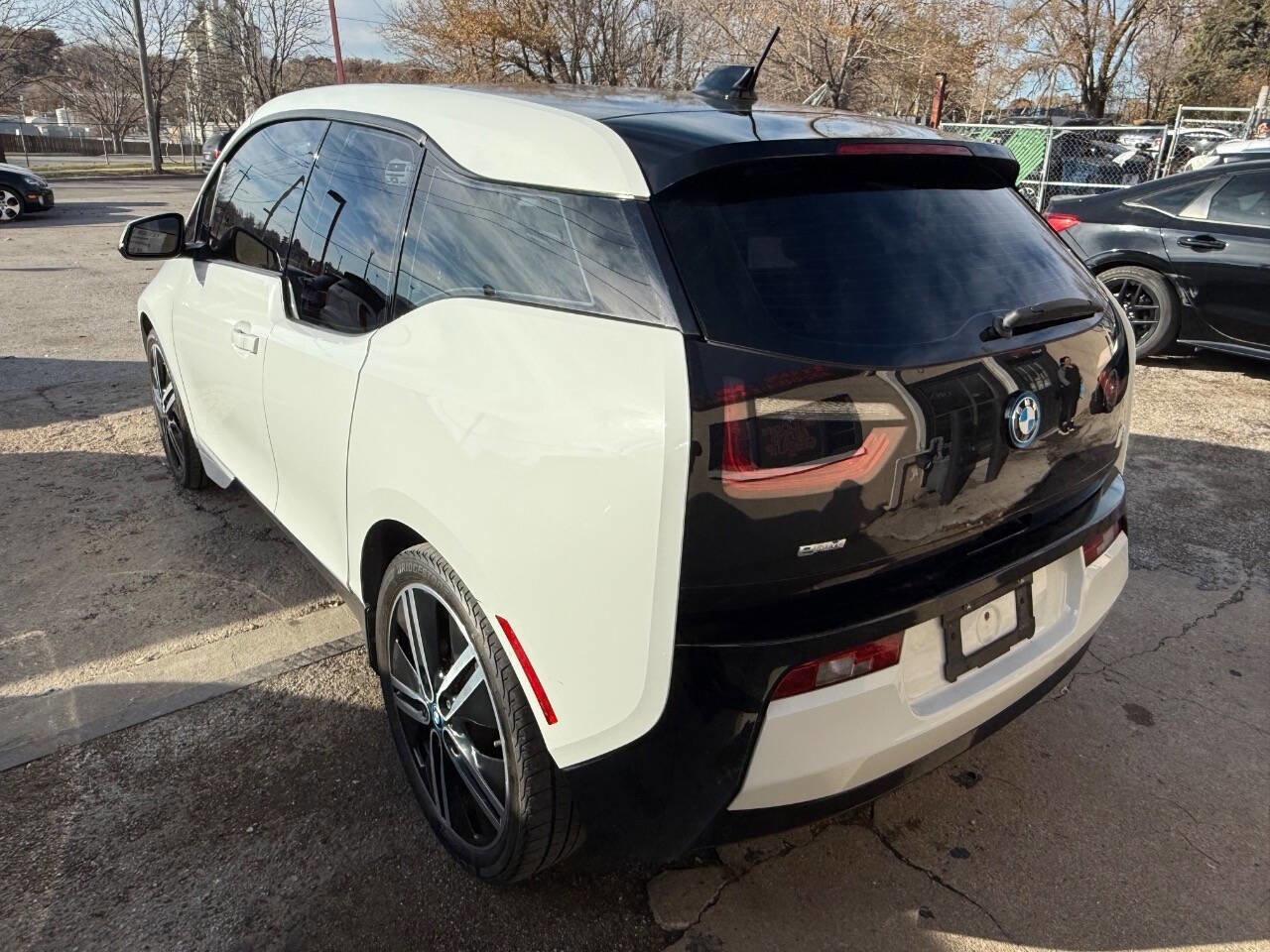 Used 2014 BMW i3 w/ Range Extender image 7