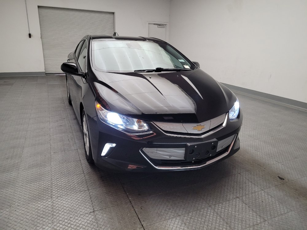 Used 2017 Chevrolet Volt Premier w/ Driver Confidence II Package FWD image 14