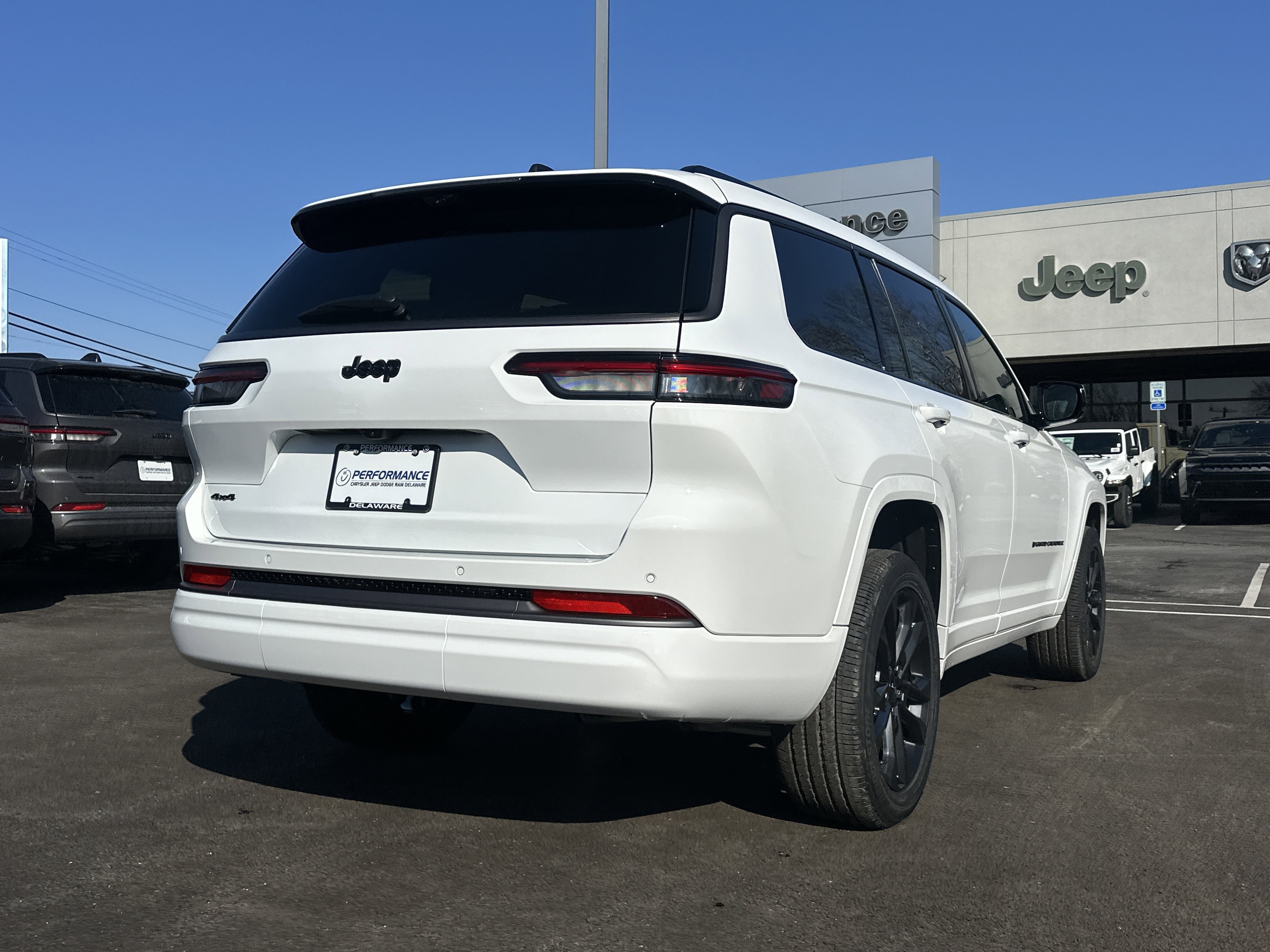 New 2026 Jeep Grand Cherokee L Limited image 18