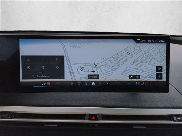 Used 2024 BMW iX xDrive50 w/ Premium Package AWD/4WD image 13