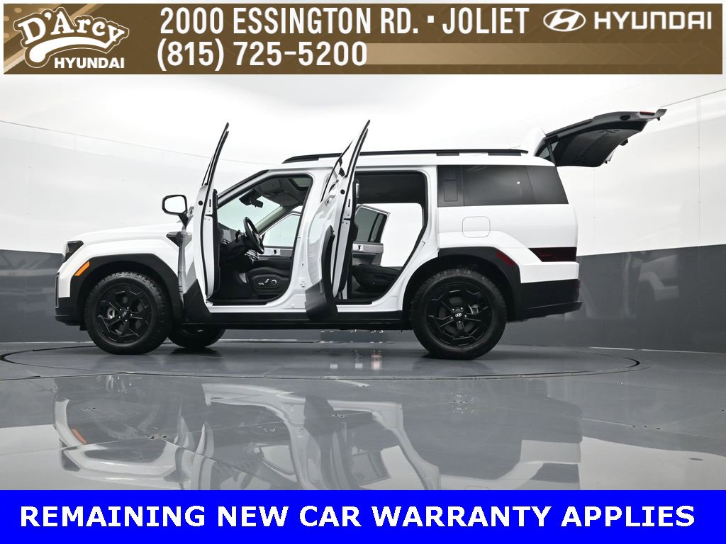 Used 2025 Hyundai Santa Fe XRT image 35