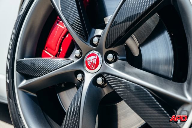 Used 2016 Jaguar F-TYPE R image 3