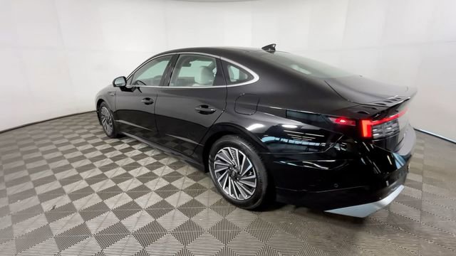 Used 2024 Hyundai Sonata Limited FWD image 7