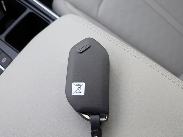 New 2026 Kia Sorento EX FWD image 28