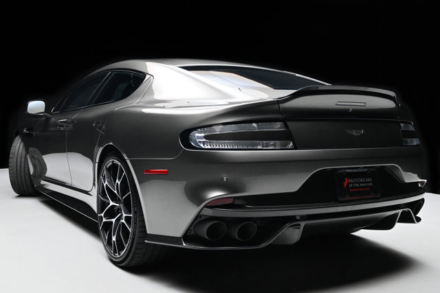 Used 2019 Aston Martin Rapide AMR image 28