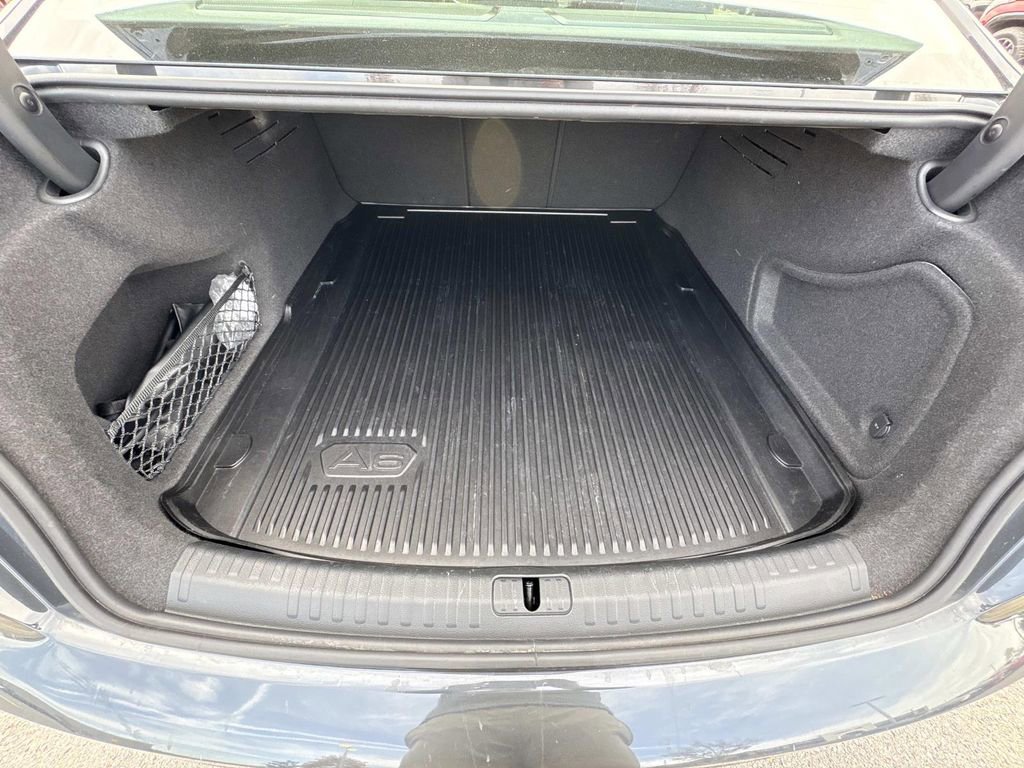 Used 2023 Audi A6 Premium Plus w/ Premium Plus Package image 17