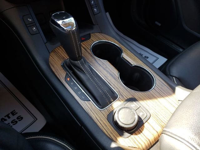 Used 2017 GMC Acadia Denali w/ Technology Package image 28