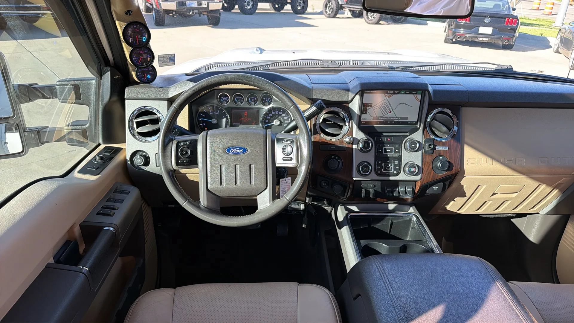 Used 2016 Ford F350 Lariat w/ Lariat Ultimate Package AWD/4WD image 60