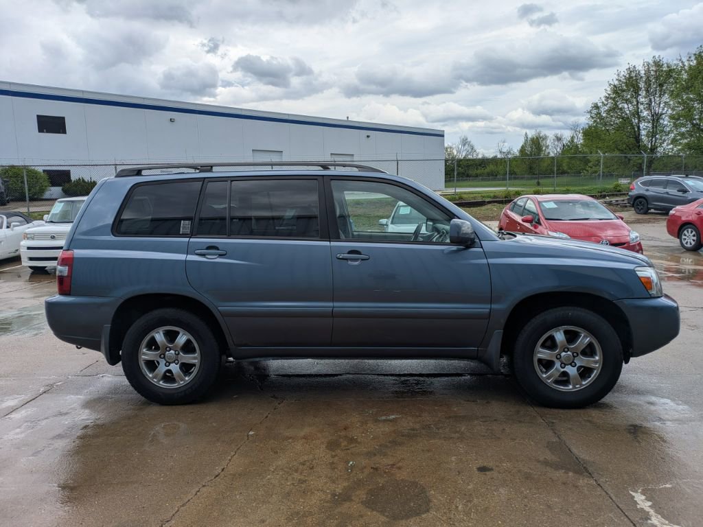 Used 2004 Toyota Highlander 2WD V6 image 4