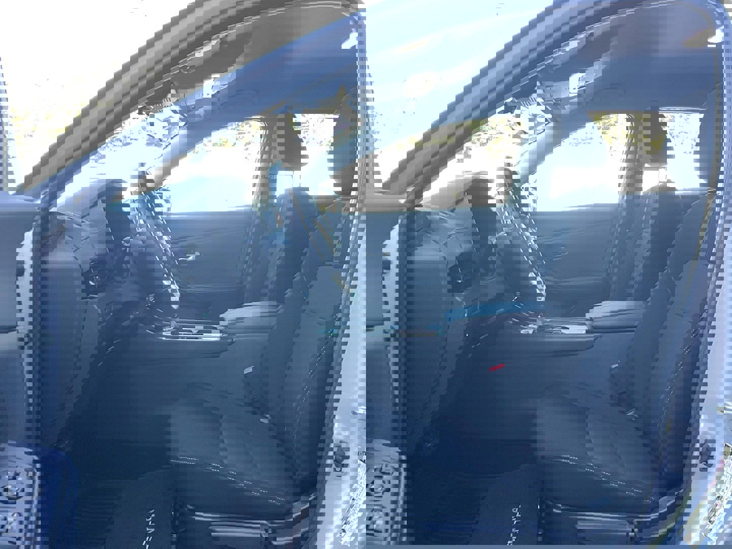 Used 2022 Nissan Sentra SV image 13