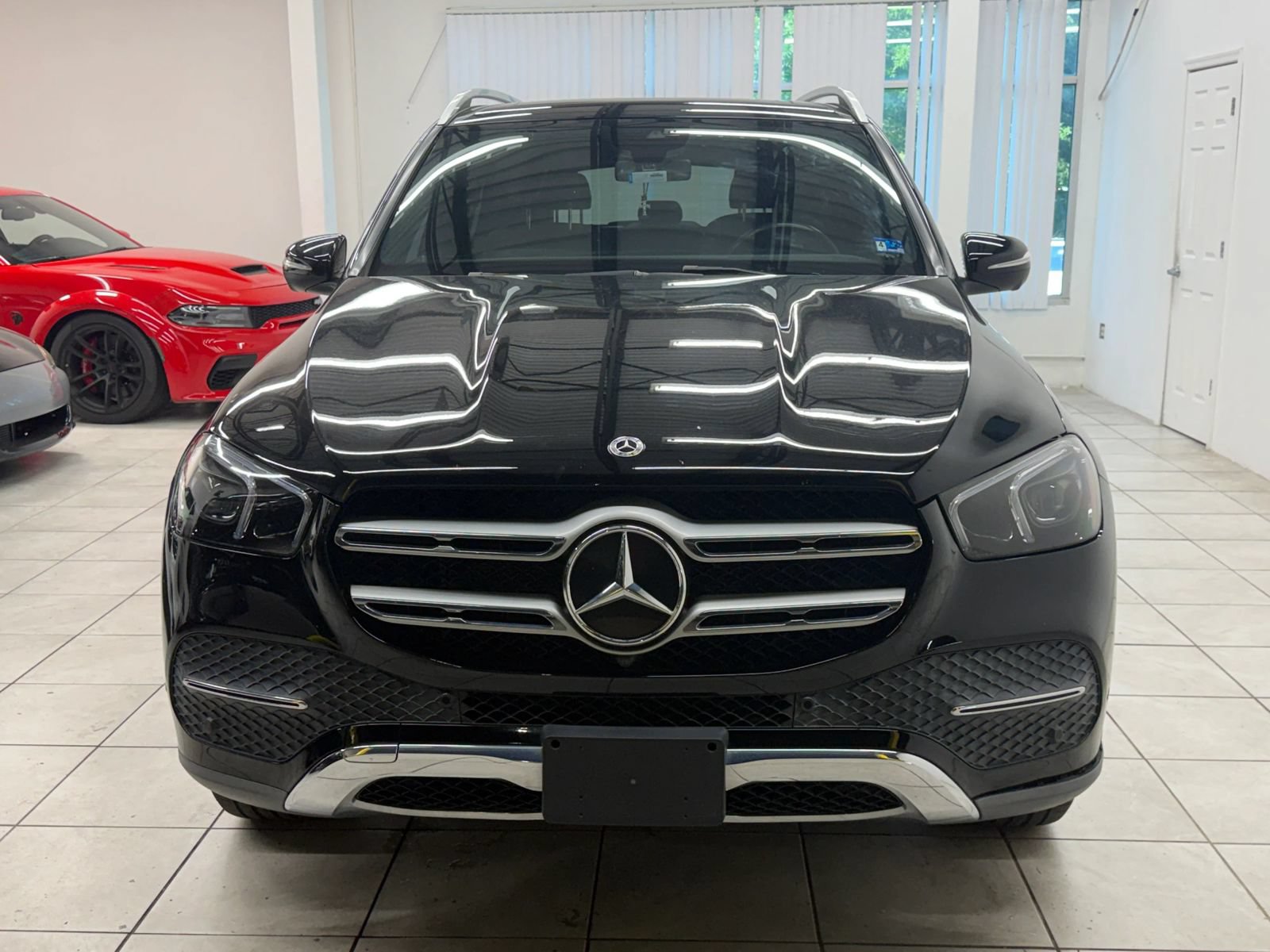 Used 2021 Mercedes-Benz GLE 350 image 2