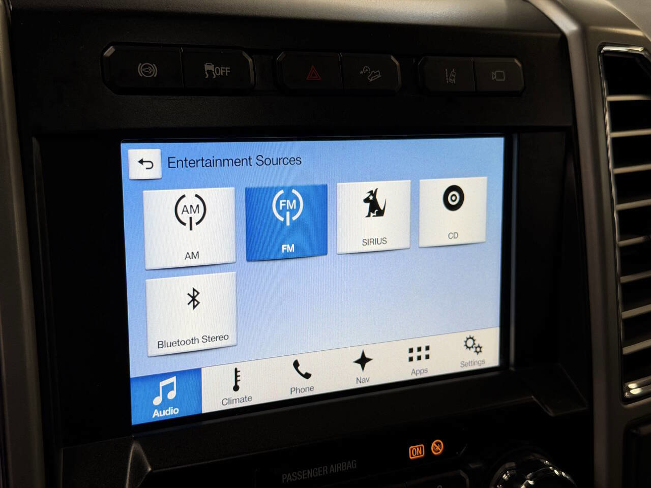 Used 2017 Ford F350 Lariat w/ Lariat Ultimate Package AWD/4WD image 58