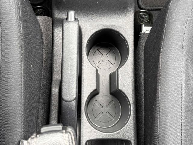 Used 2025 Nissan Kicks Play S FWD image 5