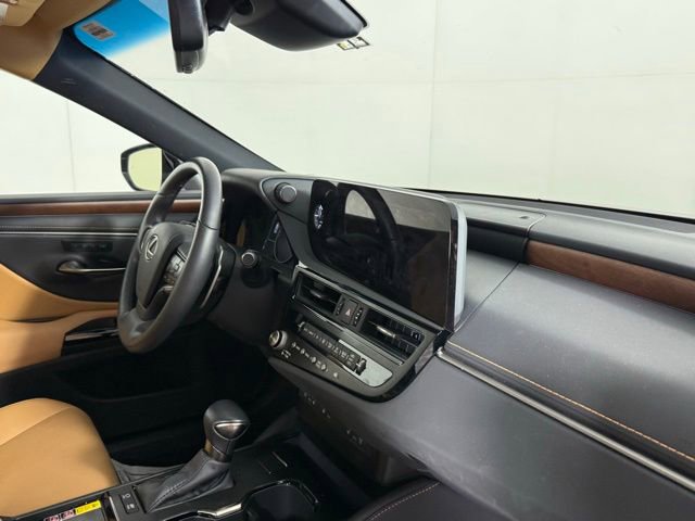Certified 2025 Lexus ES 300h 300h w/ Premium Package image 34