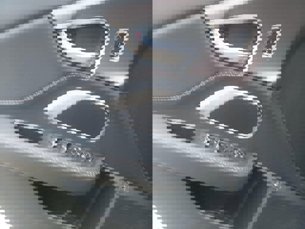 Used 2025 Acura RDX SH-AWD image 15