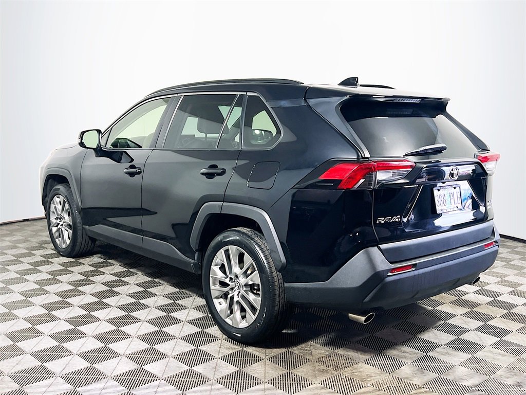 Certified 2019 Toyota RAV4 XLE Premium w/ Cold Weather Package image 6