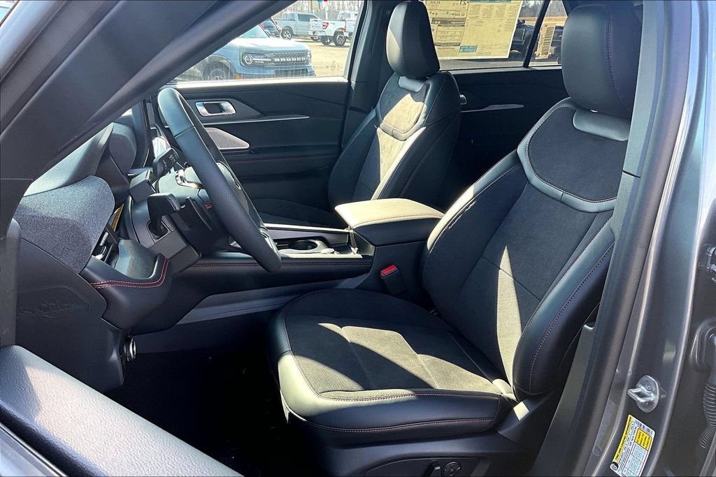 New 2026 Ford Explorer ST w/ Sun And Sound Package RWD image 9