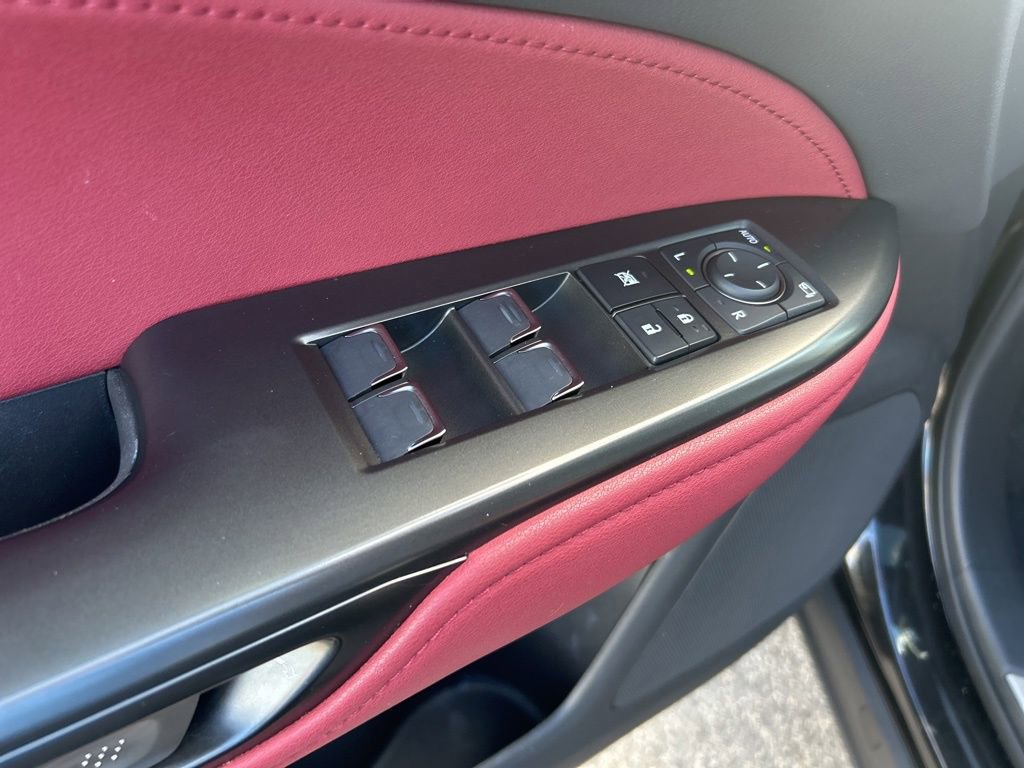 Used 2025 Lexus NX 250 FWD w/ Premium Package image 37