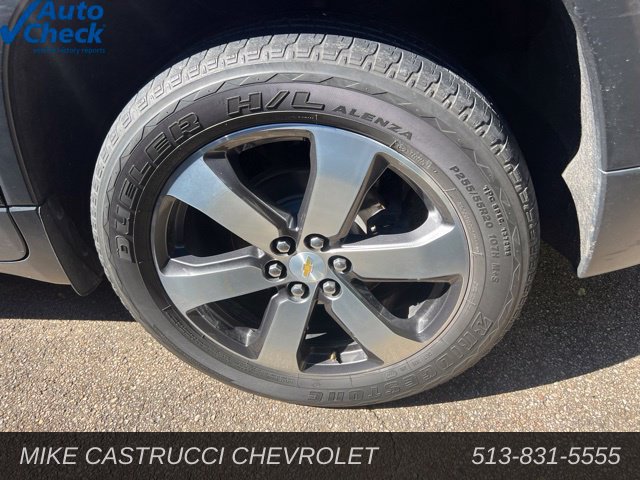 Used 2019 Chevrolet Traverse LT w/ LT Premium Package FWD image 5