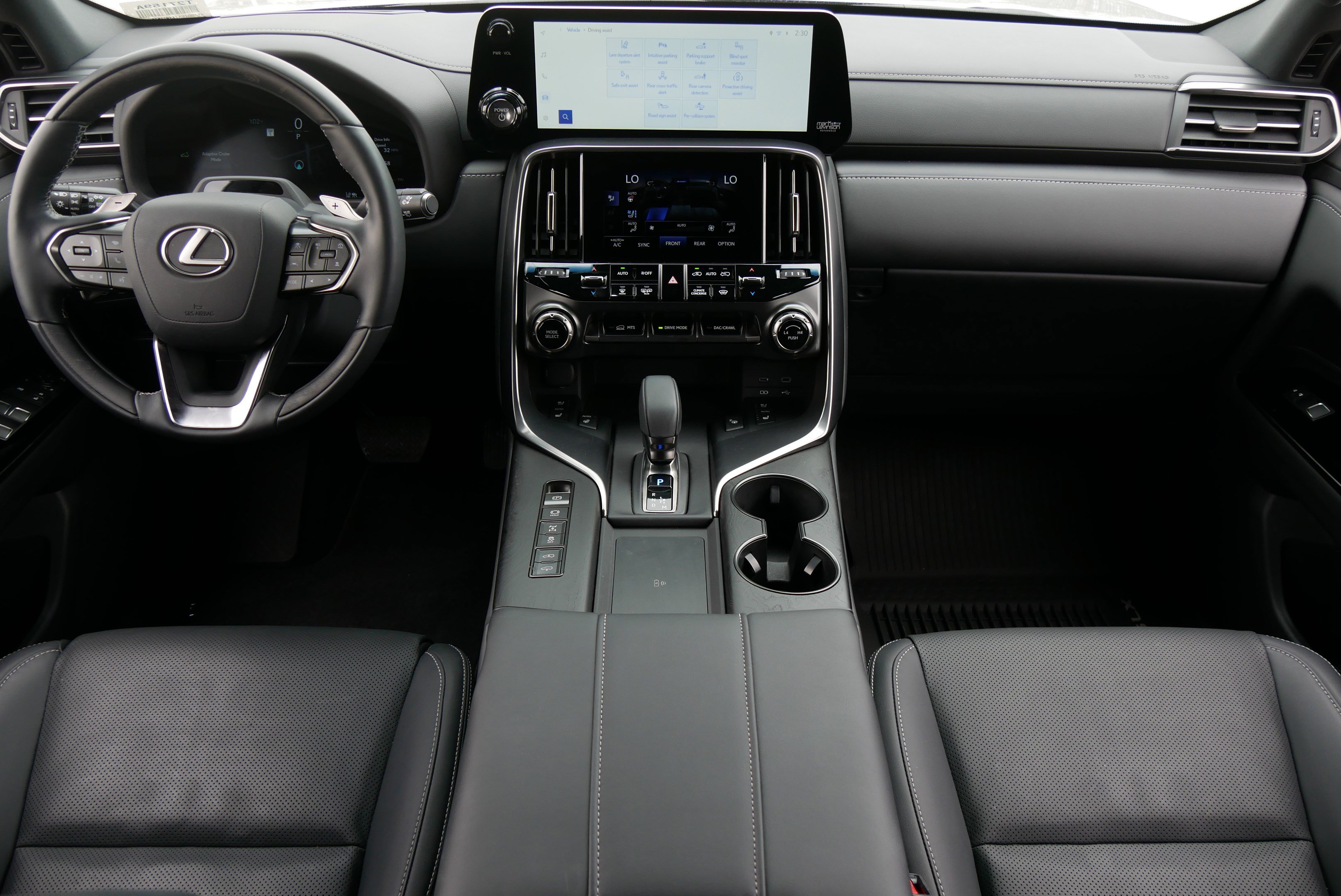 Used 2026 Lexus LX 700h Luxury w/ Appearance Package AWD/4WD image 16