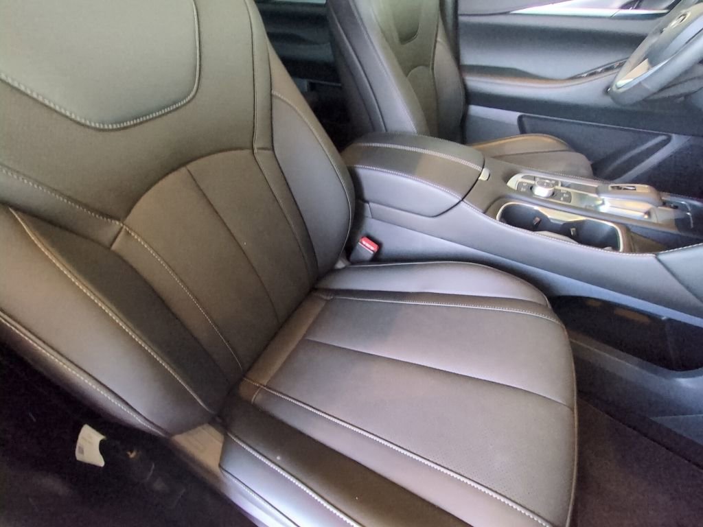 Used 2026 INFINITI QX60 Luxe w/ Cargo Package image 25