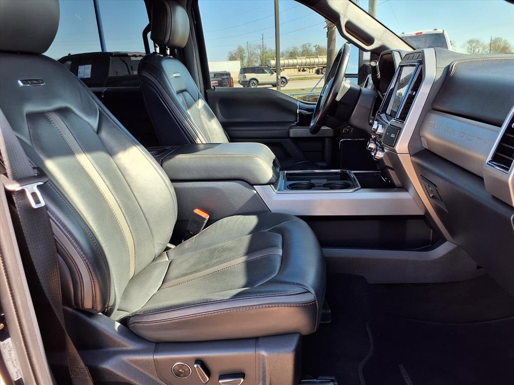 Used 2022 Ford F250 Platinum image 29