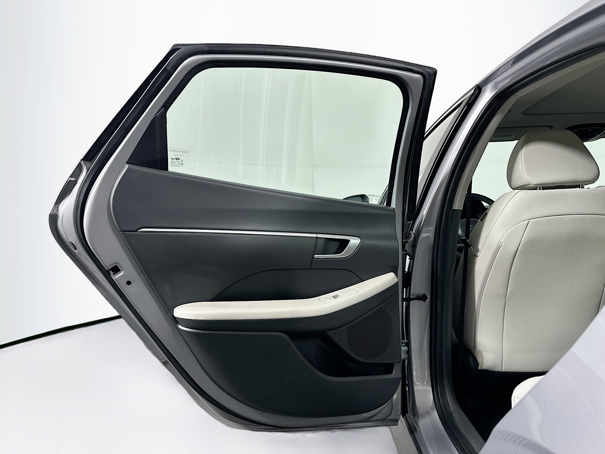 Used 2023 Hyundai Sonata SEL w/ Convenience Package image 27