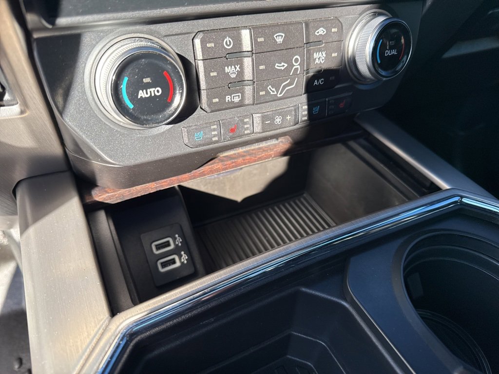 Used 2017 Ford F350 Platinum w/ Platinum Ultimate Package image 33